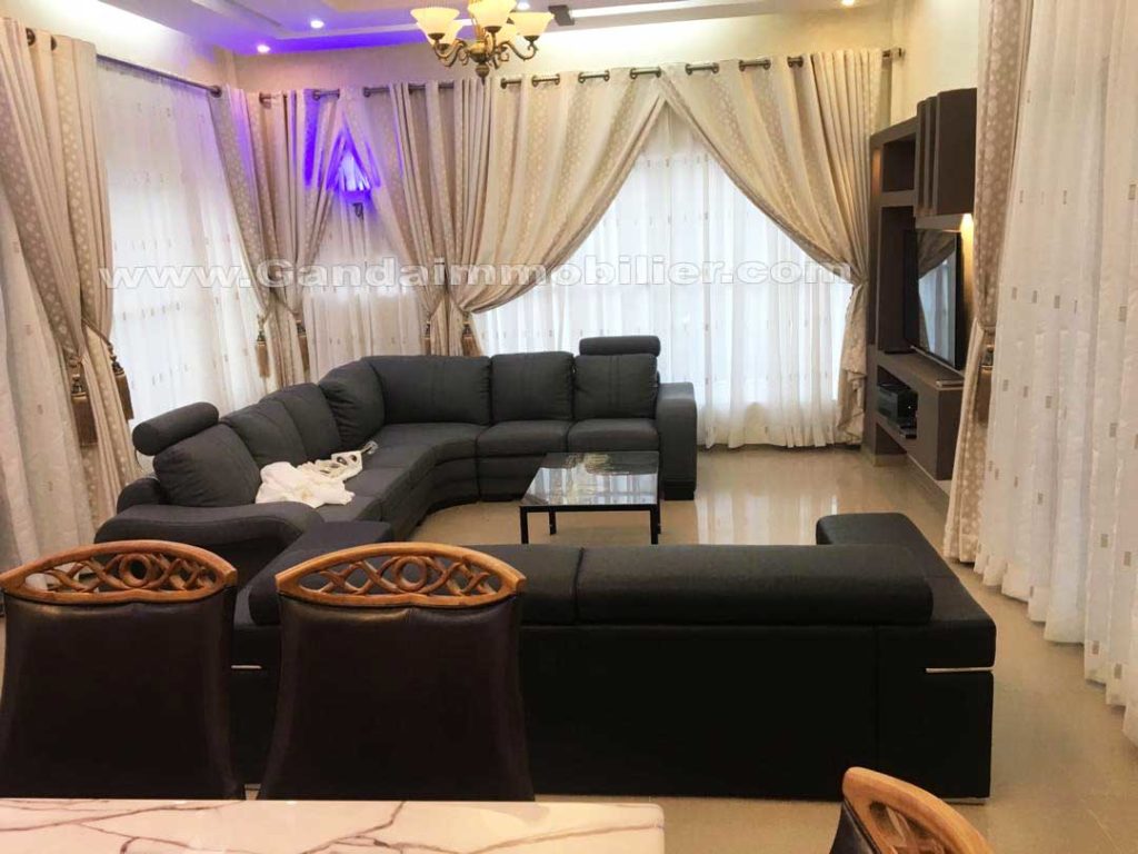 Luxueux appartement meublé à la zone des ambassades de Cotonou.